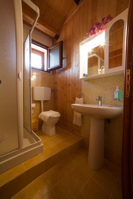 Acqua Di Mare Bed and Breakfast Locogrande Δωμάτιο φωτογραφία